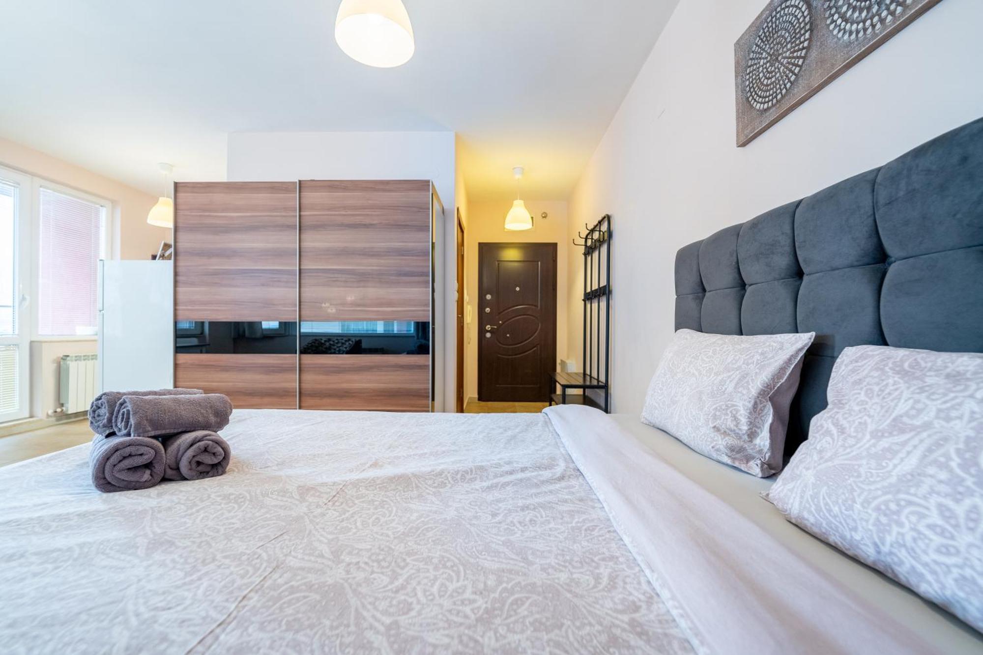 Lovely Apartment In Studentski Grad ソフィア エクステリア 写真