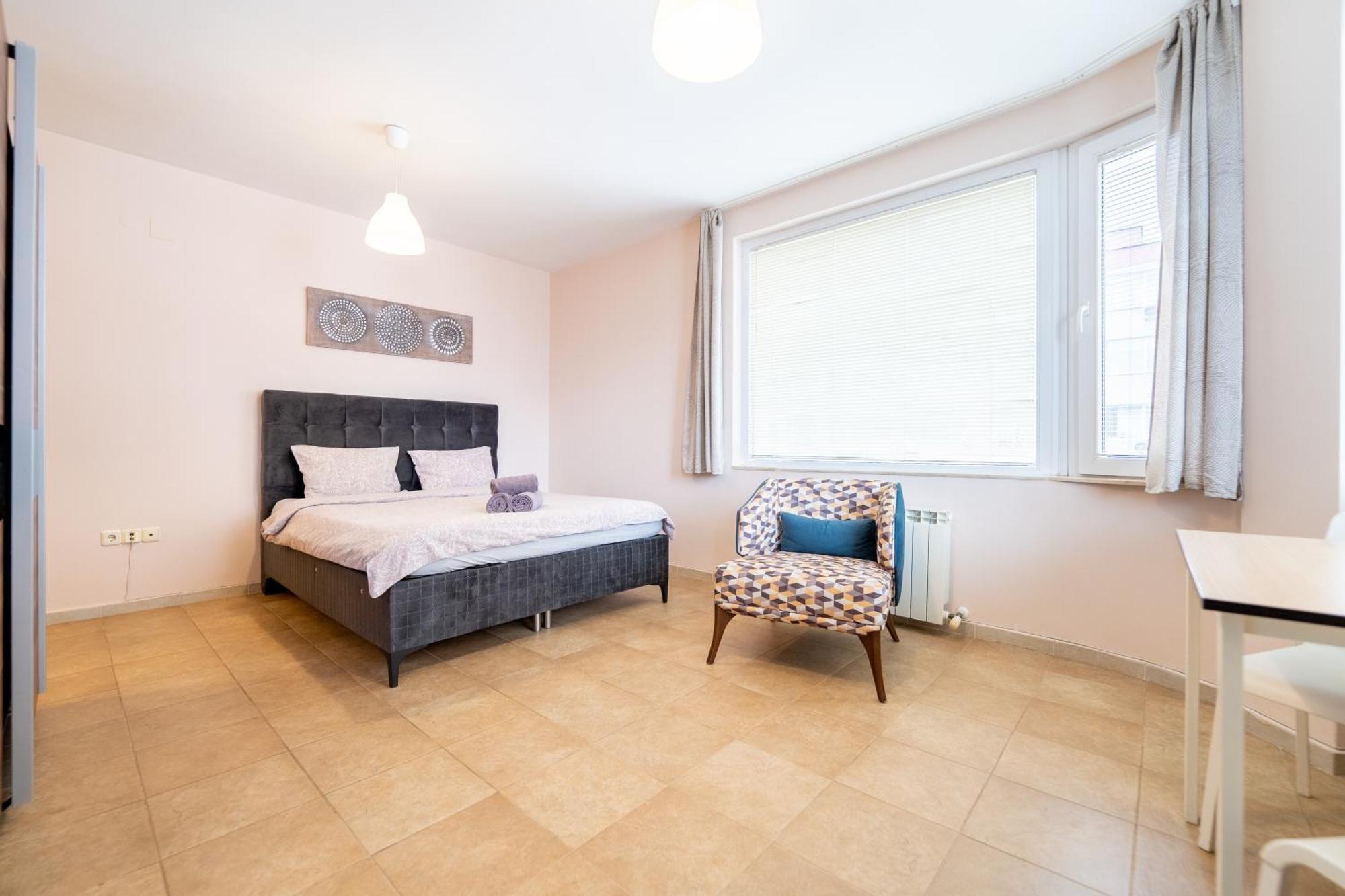 Lovely Apartment In Studentski Grad ソフィア エクステリア 写真